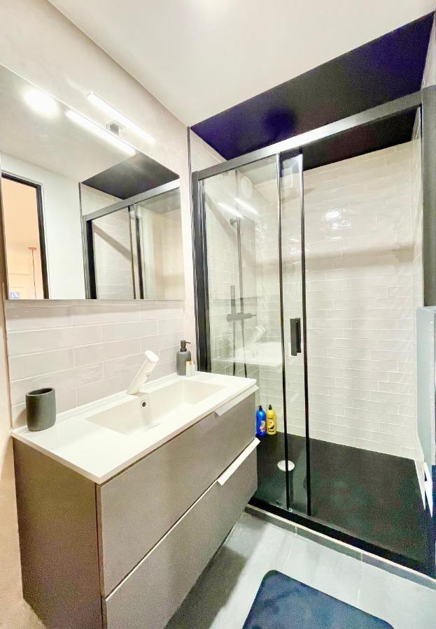 Le Rosacker - Proche Centre Ville Et Gare - Terrasse - Parking Gratuit 2 Places - 2 Chambres - 2 Salles De Bain - Netflix กอลมาร์ ภายนอก รูปภาพ